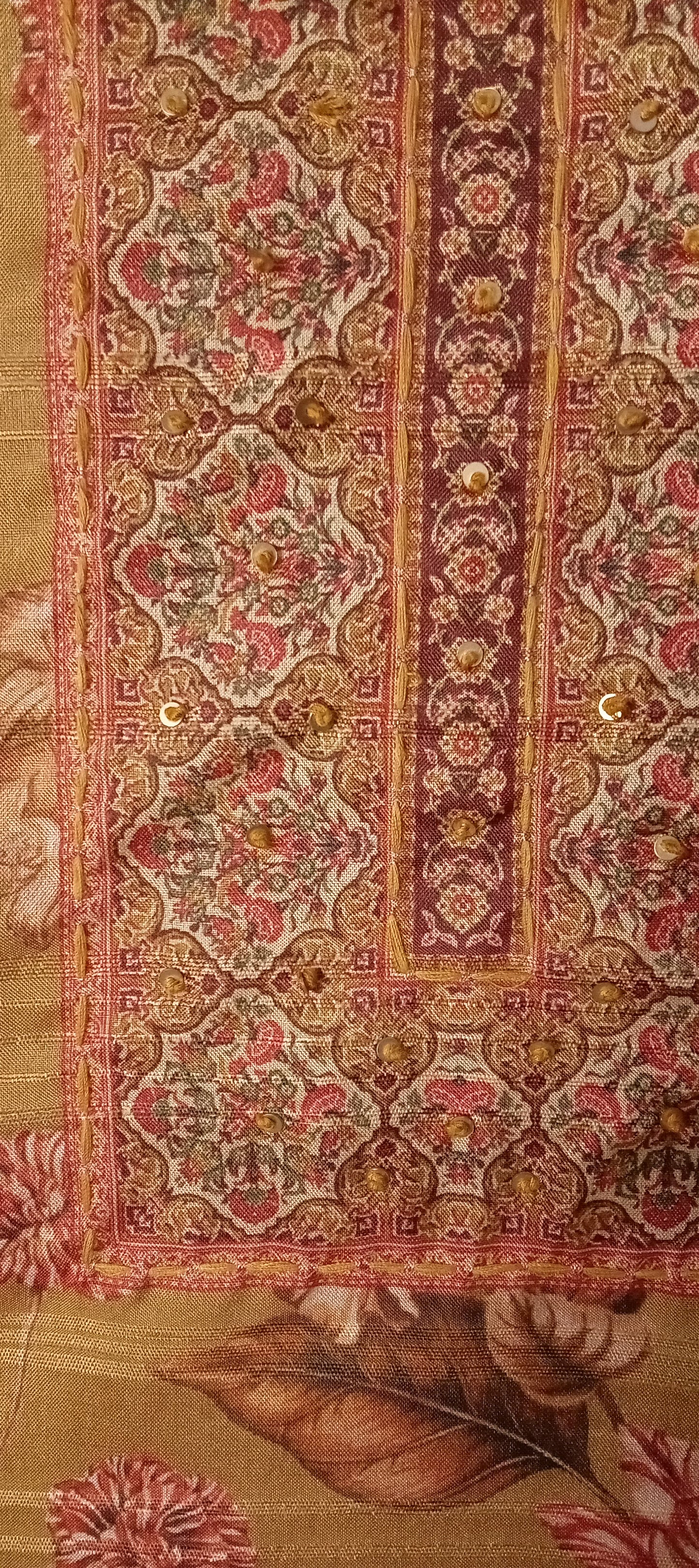 Earthy Elegance: Vintage Floral Print
