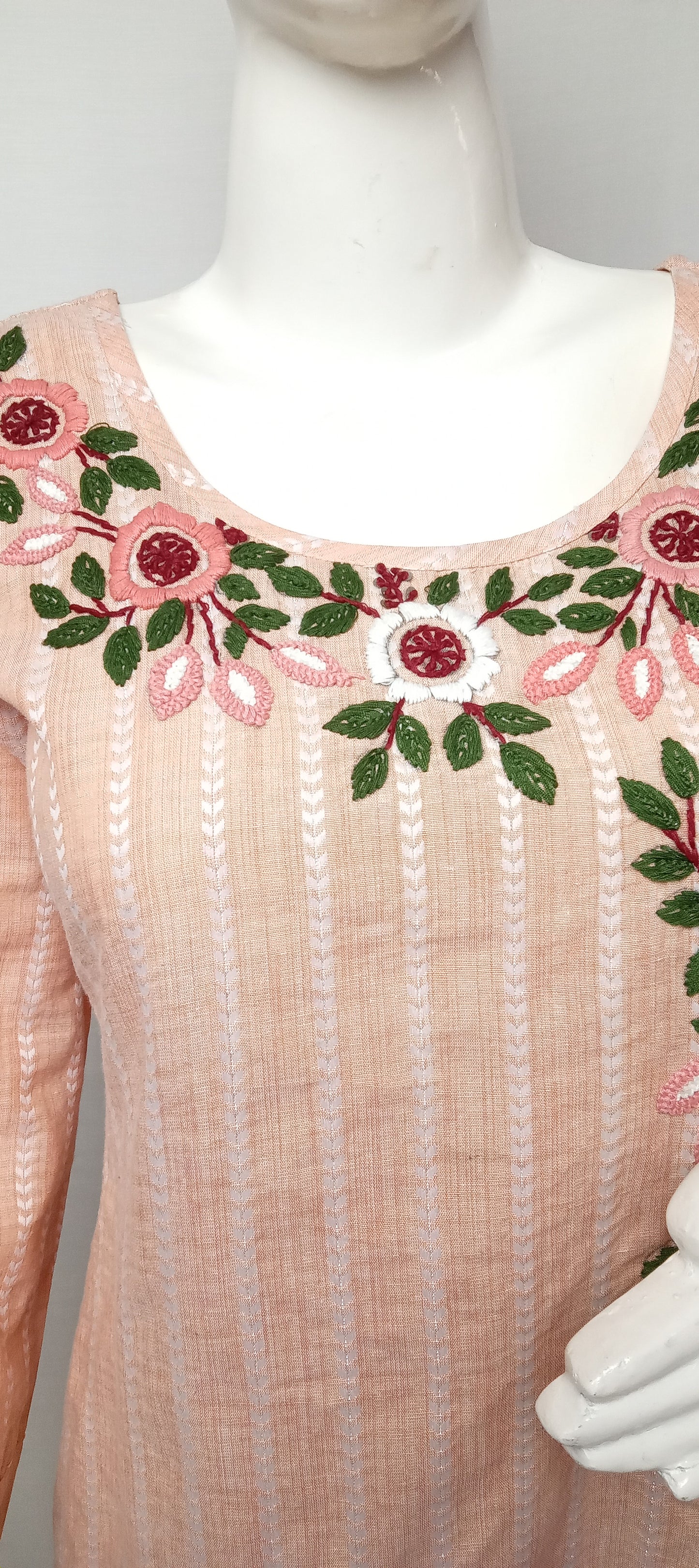 GARLUXE HANDWORK KURTI
